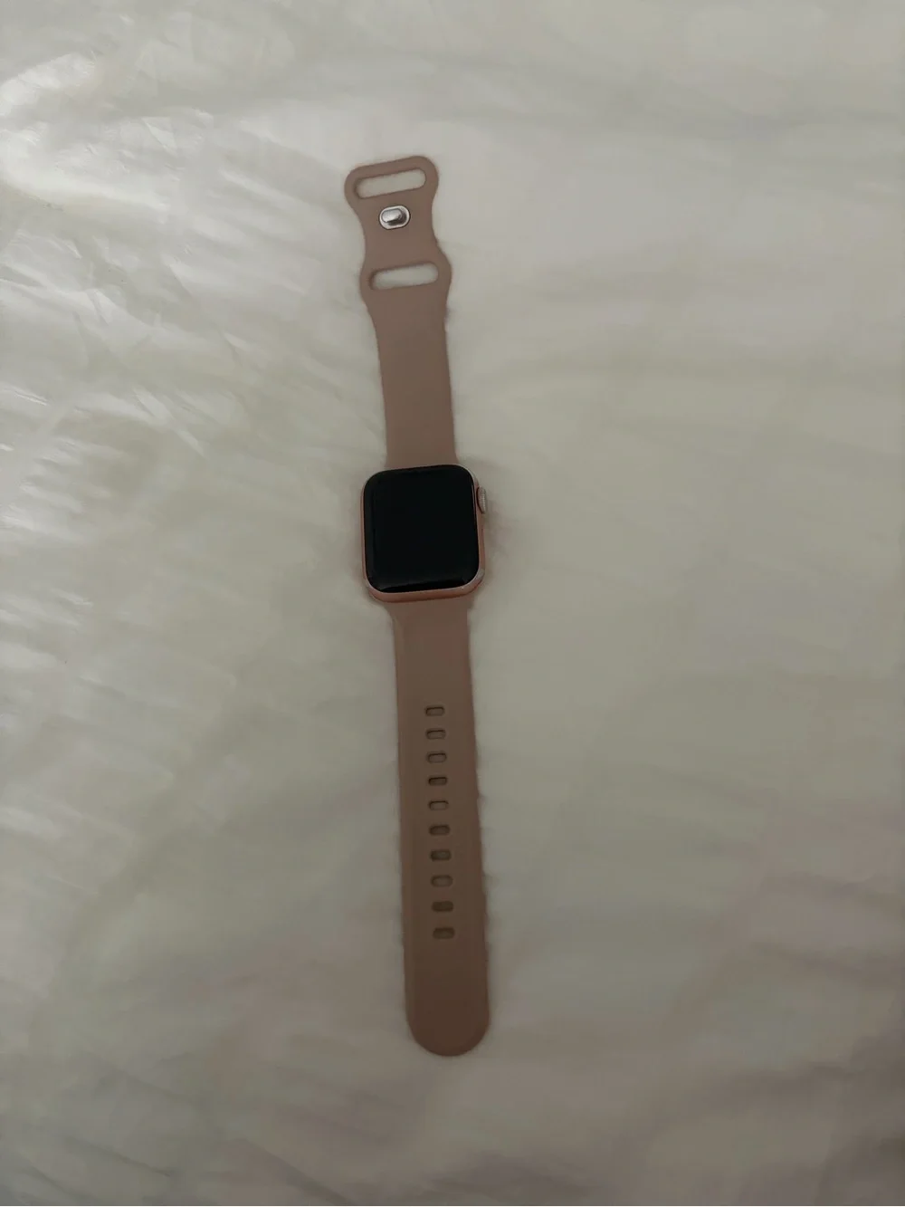 Apple Rose Gold Smartwatch with Blush Pink Silicone Band